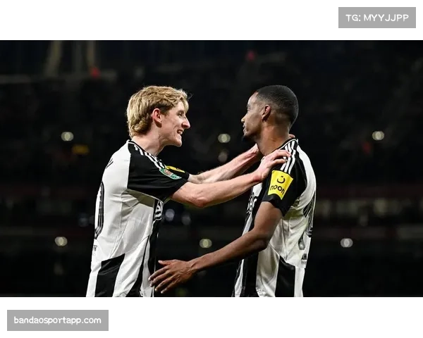 纽卡伊萨克去留影响巨大 埃迪豪防守反击体系受考验